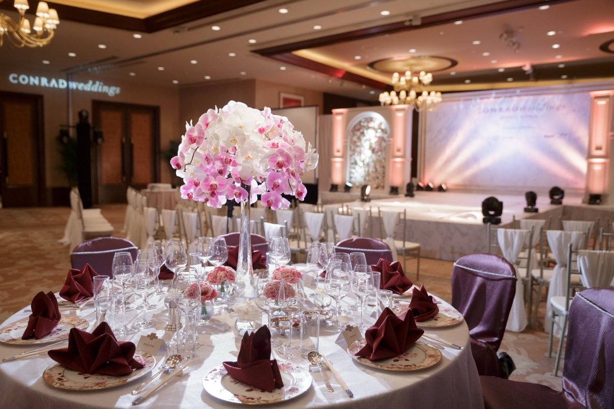 親製花球兼睇婚紗show！港麗婚展延續匠藝甜蜜